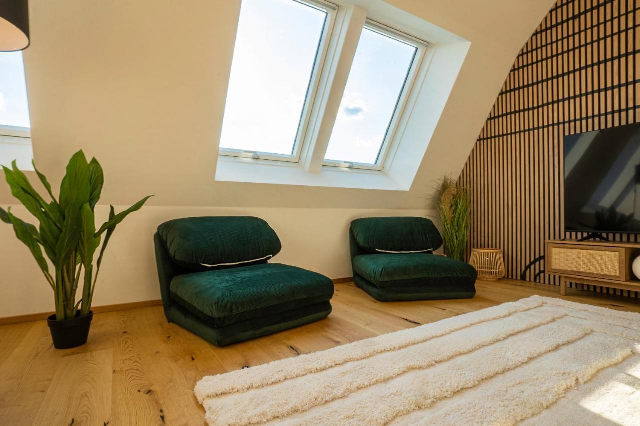 Orestaliving - Penthouse In 2Nd District With View Viena Exterior foto