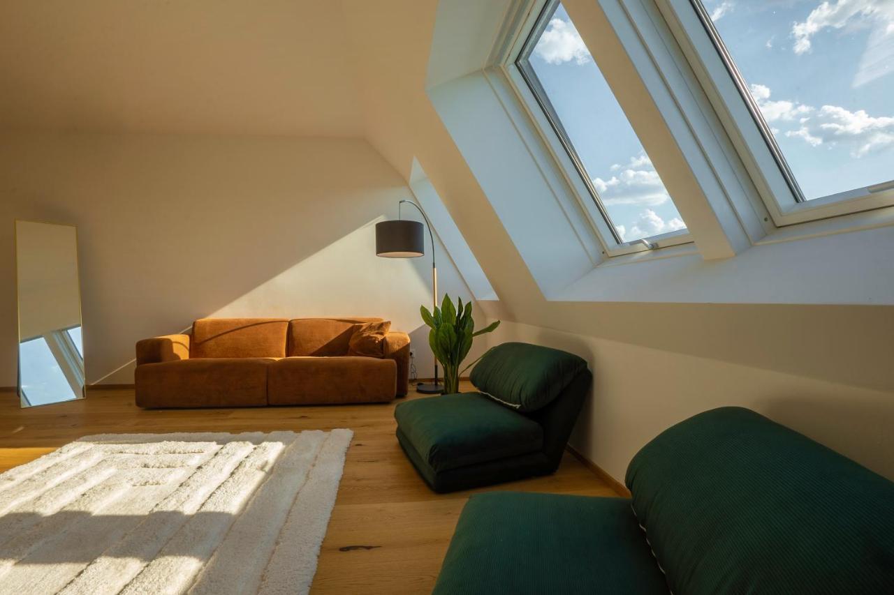 Orestaliving - Penthouse In 2Nd District With View Viena Exterior foto